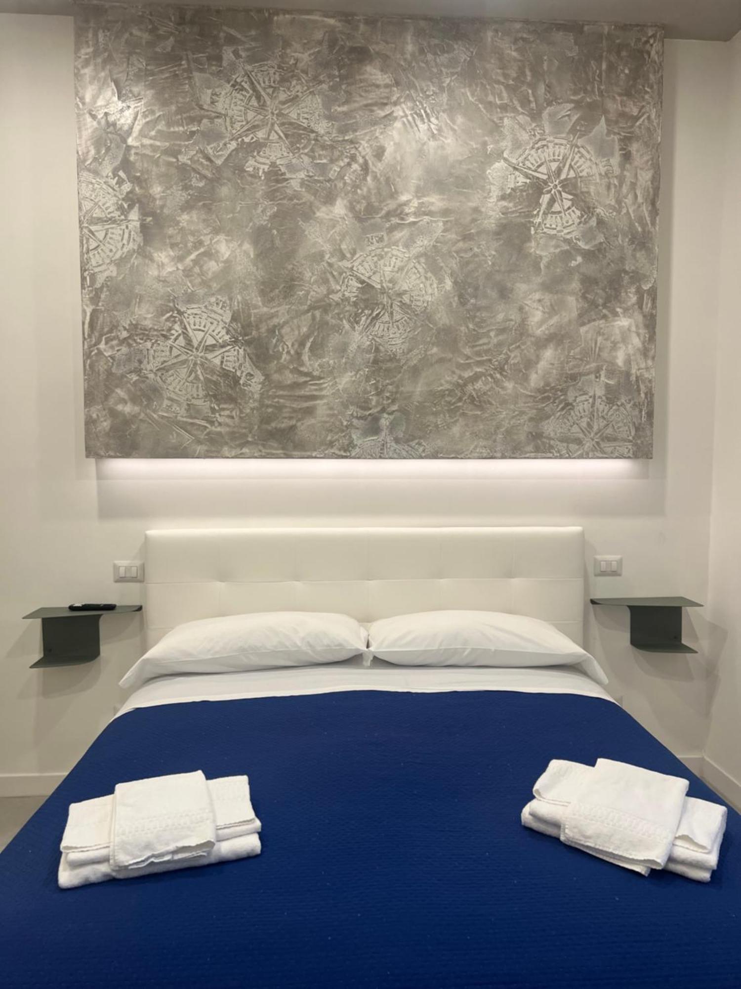 Relais Palazzo Nizza - Luxotel & Apartotel Salerno Buitenkant foto