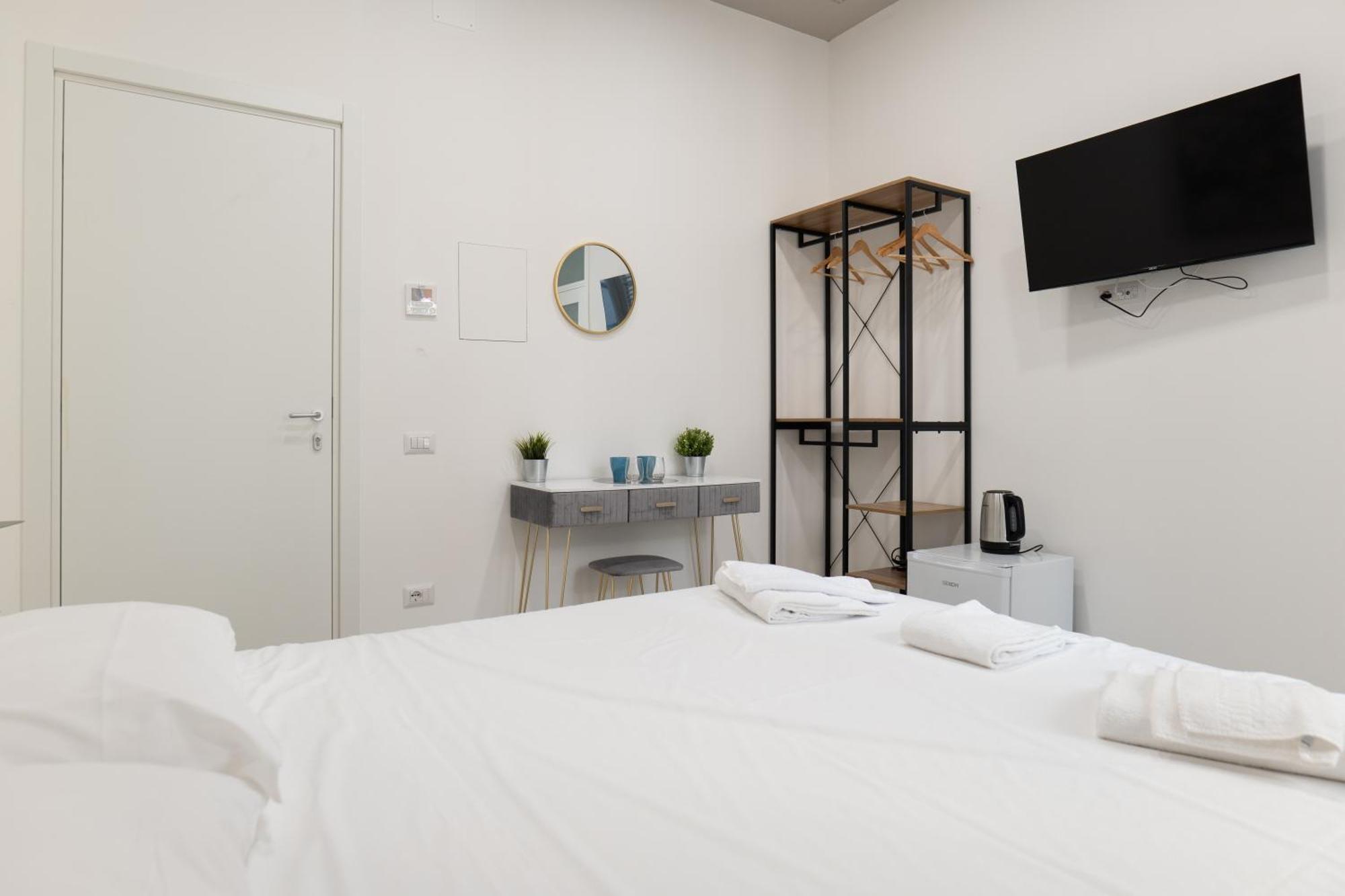 Relais Palazzo Nizza - Luxotel & Apartotel Salerno Buitenkant foto