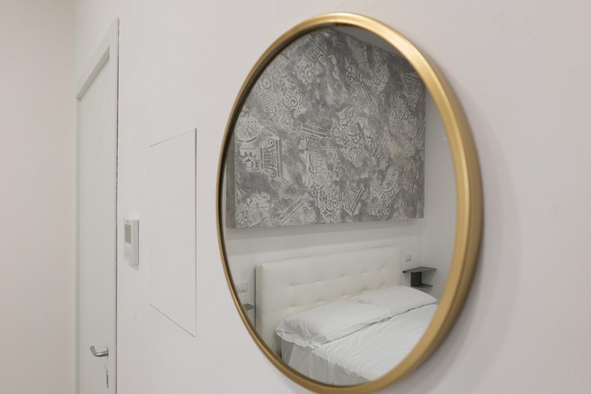 Relais Palazzo Nizza - Luxotel & Apartotel Salerno Buitenkant foto