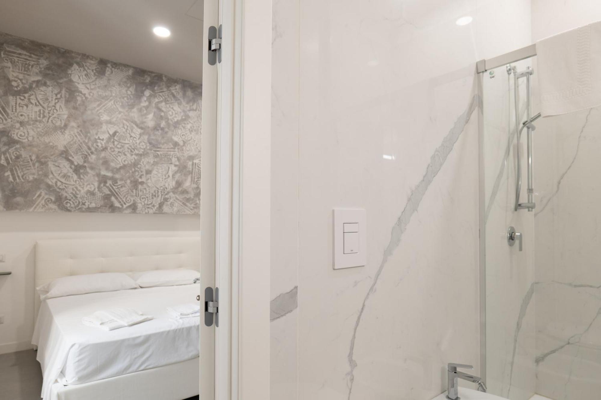 Relais Palazzo Nizza - Luxotel & Apartotel Salerno Buitenkant foto