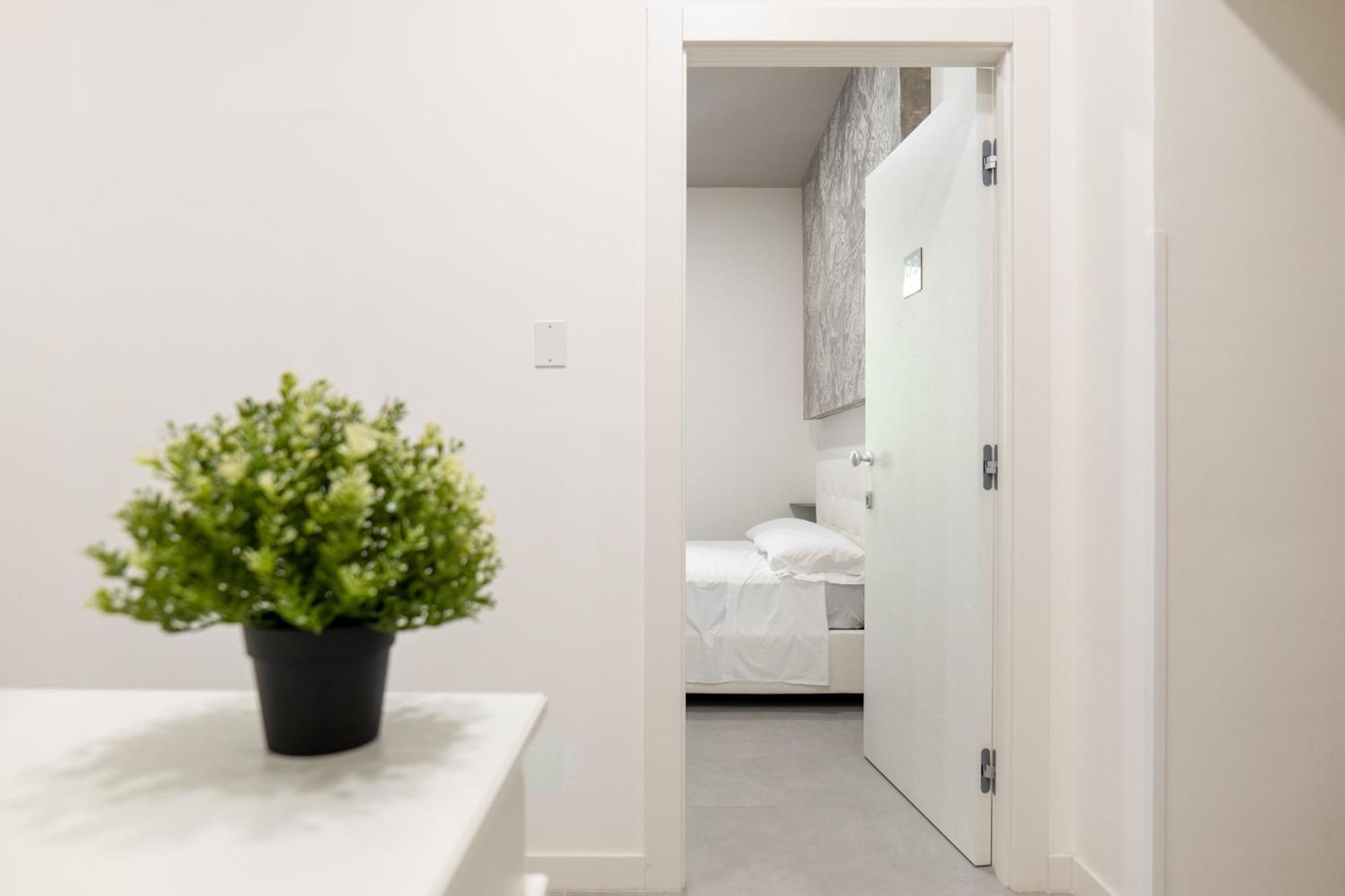 Relais Palazzo Nizza - Luxotel & Apartotel Salerno Buitenkant foto