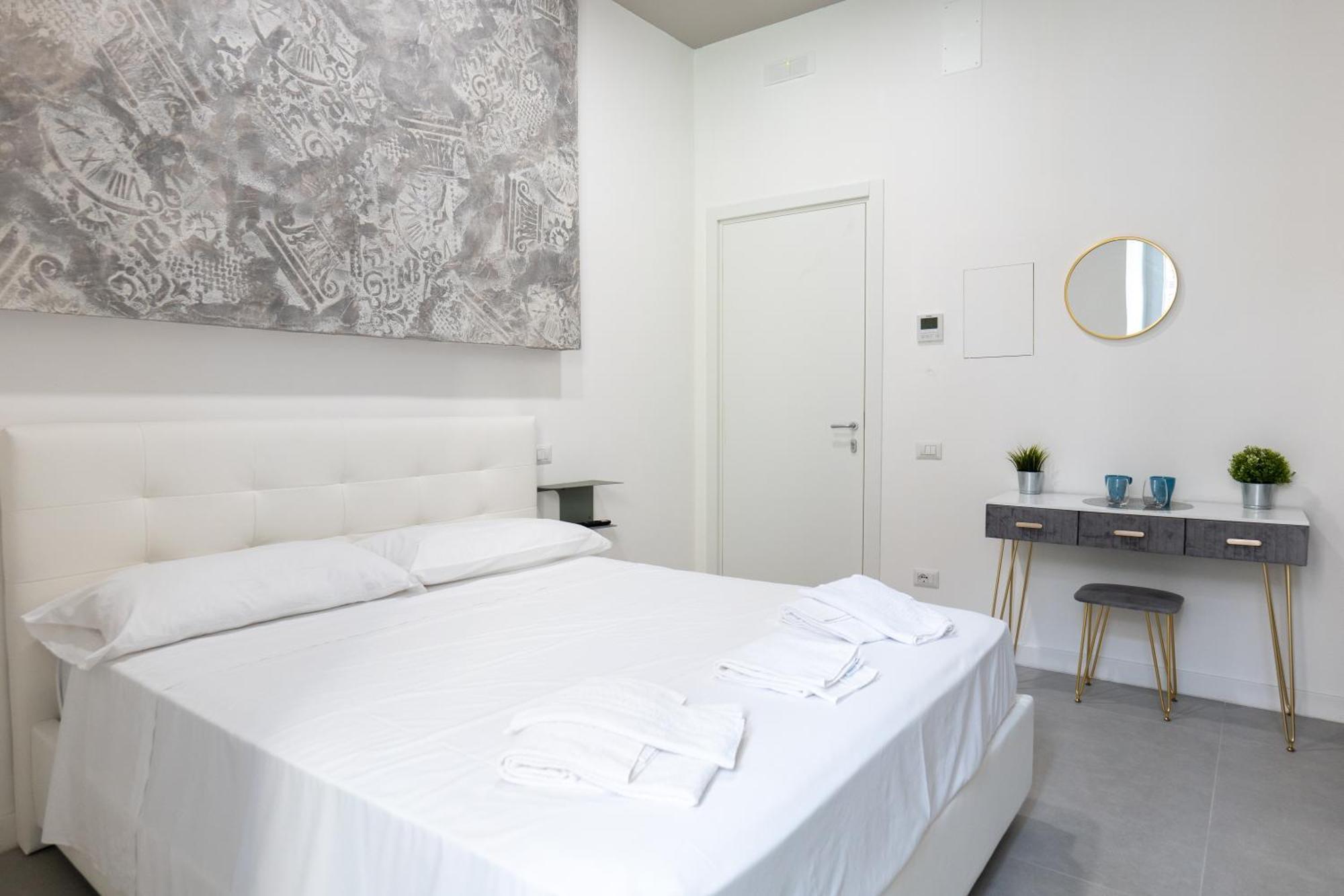 Relais Palazzo Nizza - Luxotel & Apartotel Salerno Buitenkant foto