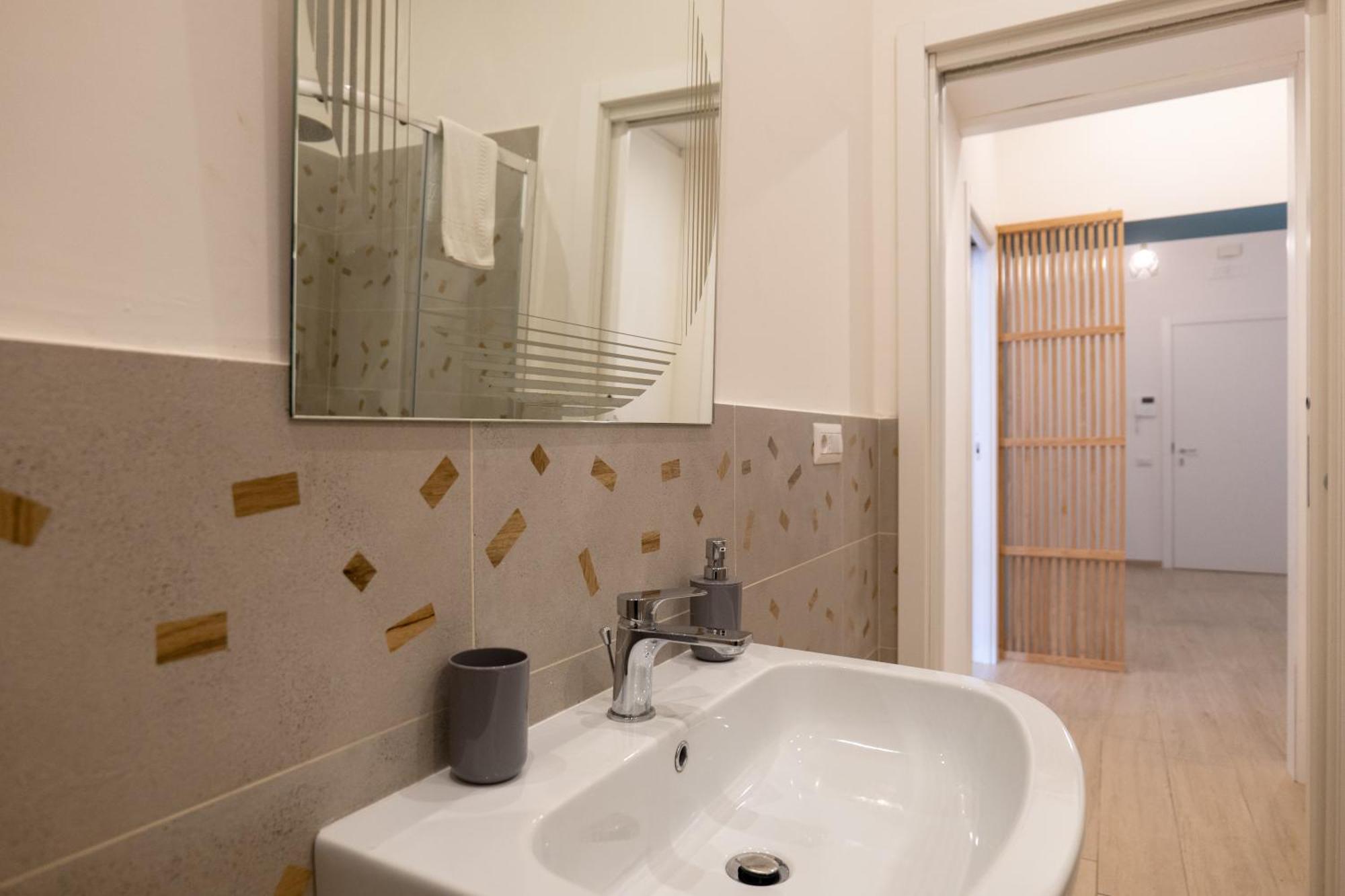 Relais Palazzo Nizza - Luxotel & Apartotel Salerno Buitenkant foto