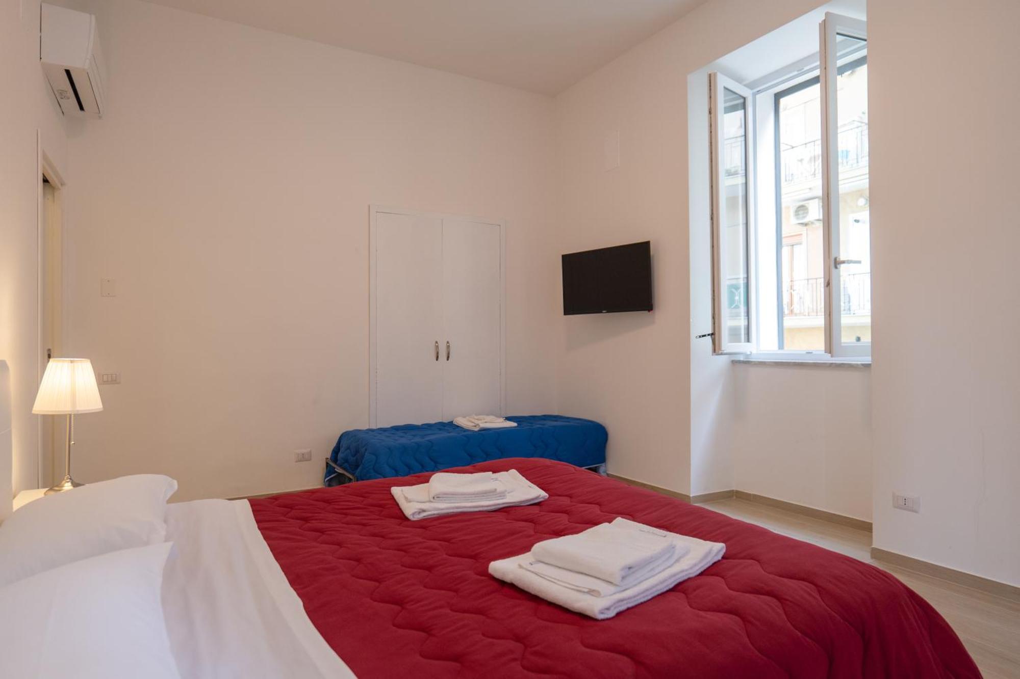 Relais Palazzo Nizza - Luxotel & Apartotel Salerno Buitenkant foto