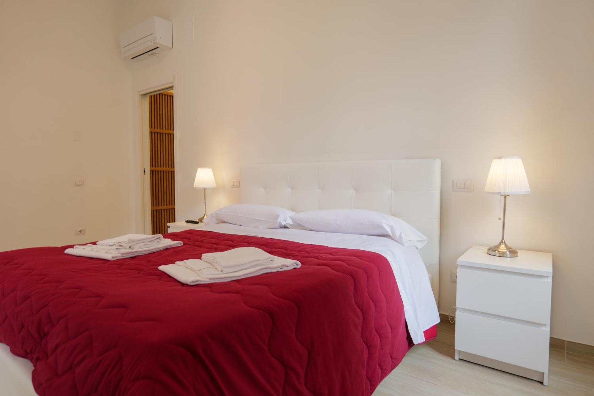 Relais Palazzo Nizza - Luxotel & Apartotel Salerno Buitenkant foto